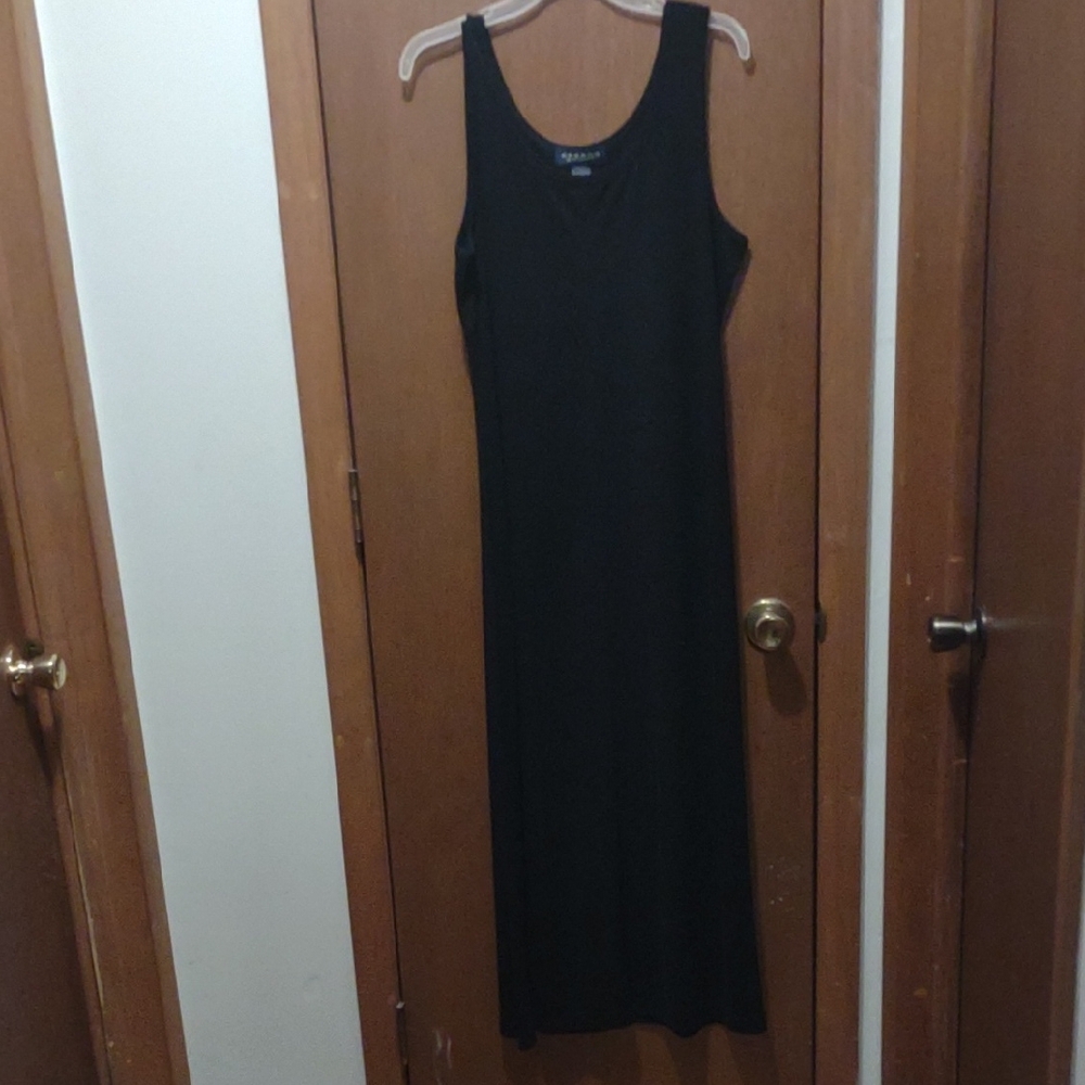 Fresno Sport Black Maxi Dress